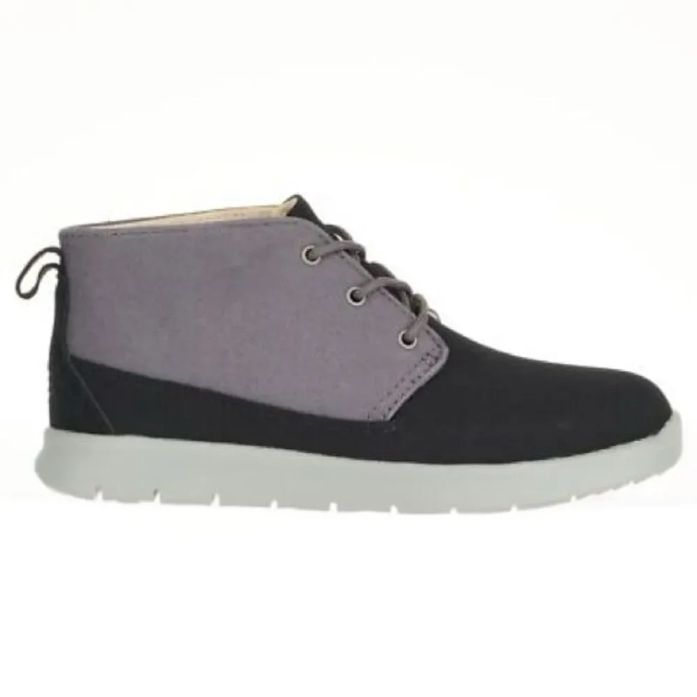 Ugg Kids Canoe Sneaker